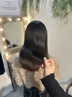 Glossy hair result at Rr SALON AOYAMA 6